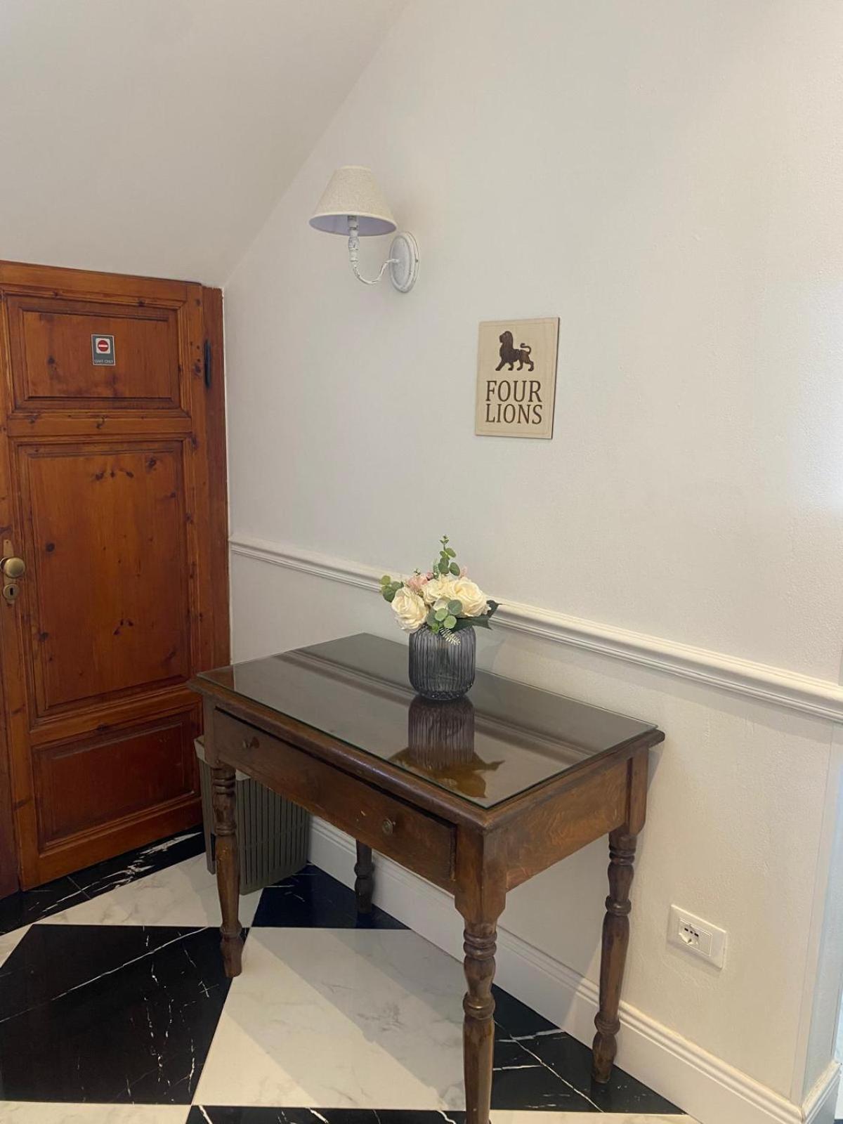 Four Lions Villa Guesthouse Pisa Exterior photo